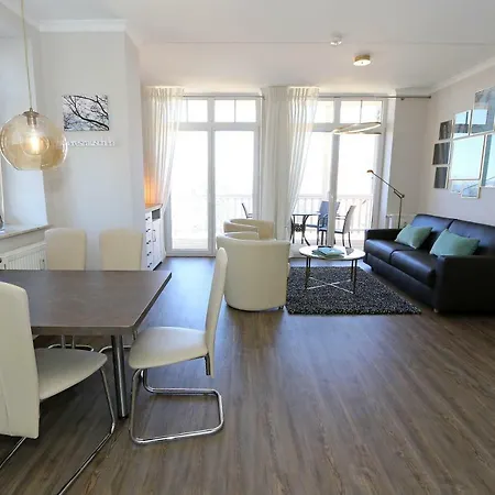Bergfrieden Whg. 5 Mit Balkon Und Meerblick Apartment