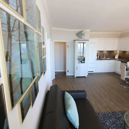 Bergfrieden Whg. 5 Mit Balkon Und Meerblick Goehren (Ruegen)