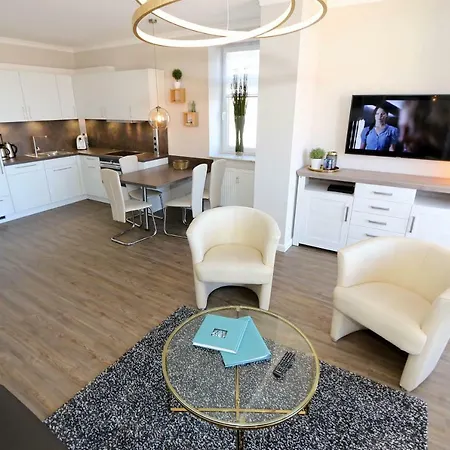 Apartment Bergfrieden Whg. 5 Mit Balkon Und Meerblick